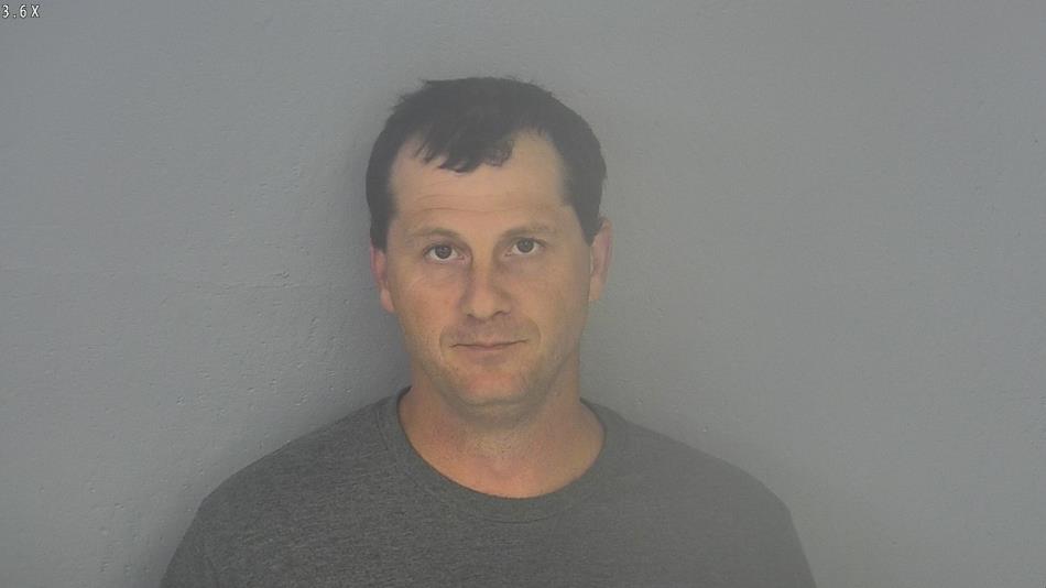 Arrest photo of MATTHEW MCCORD