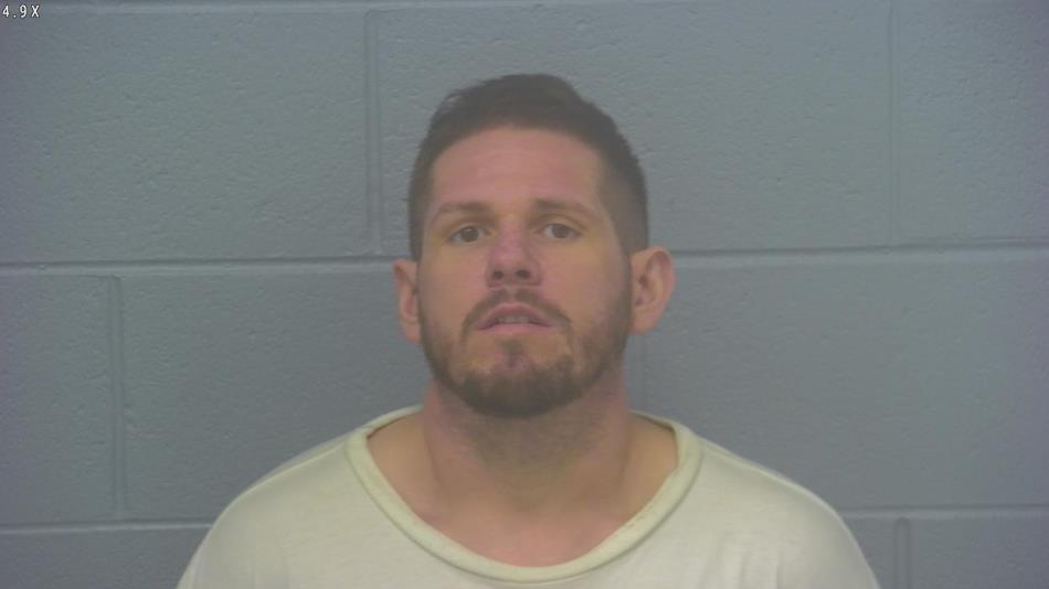 Arrest photo of MATTHEW DERBY