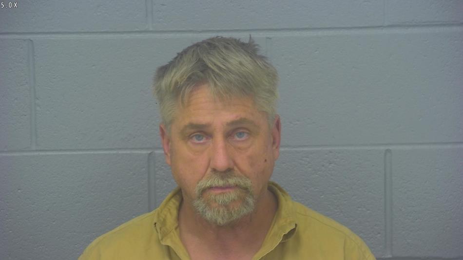 Arrest photo of MICHAEL RUSSELL