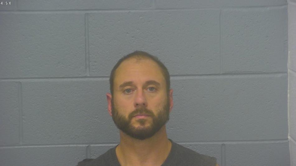 Arrest photo of MICHAEL SHANKS