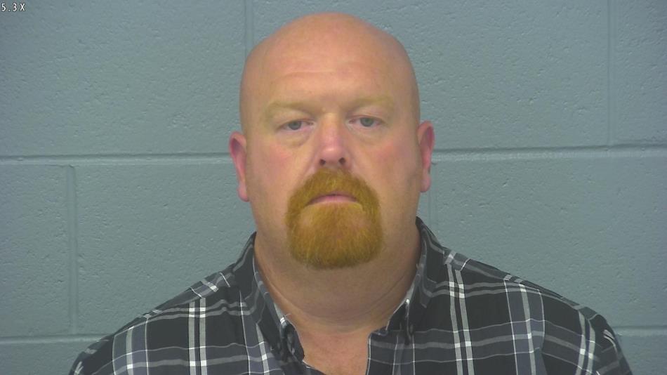 Arrest photo of MICHAEL  MOUNT