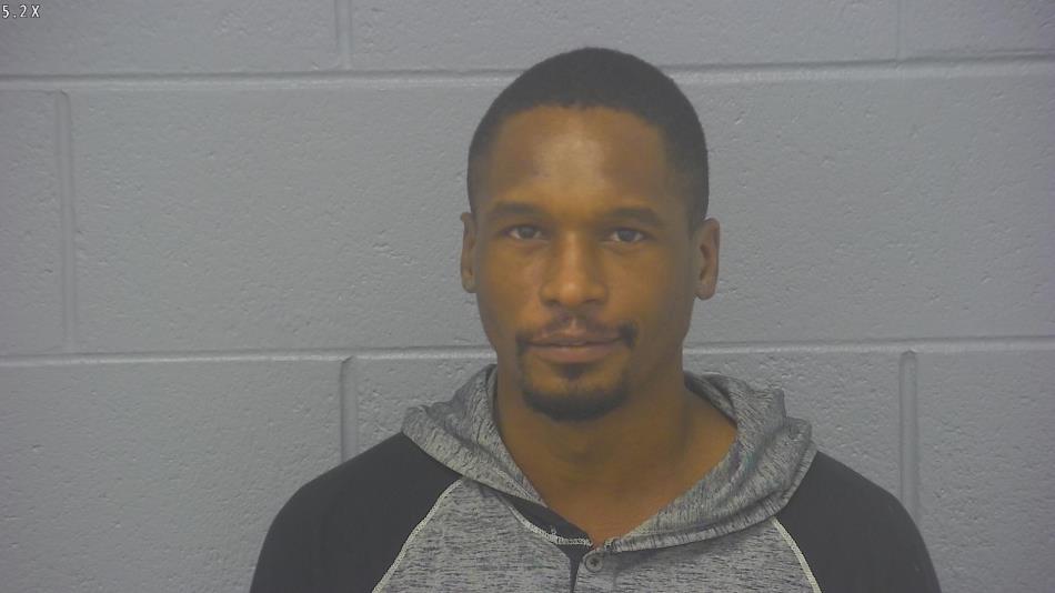 Arrest photo of MONCOEUR HART