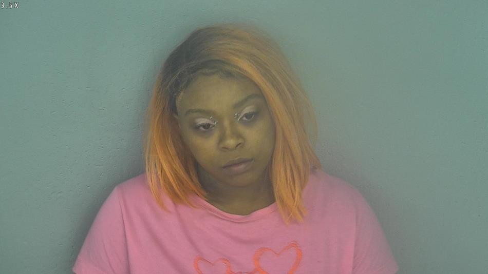 Arrest photo of NOVELLA ROBINSON