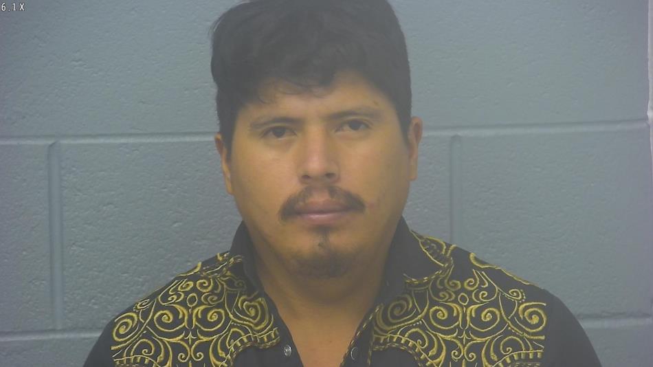 Arrest photo of OSCAR PEREZ-FLORES