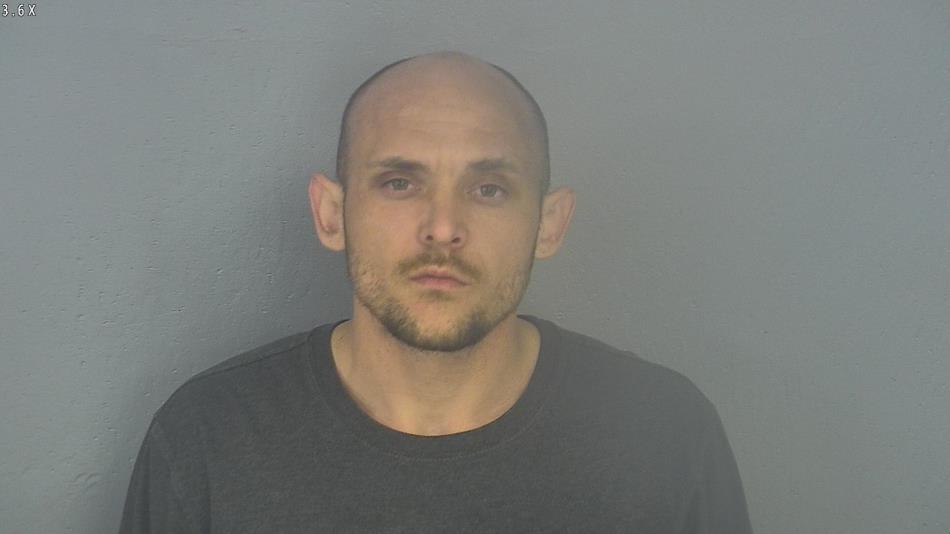 Arrest photo of PAUL MAHONEY