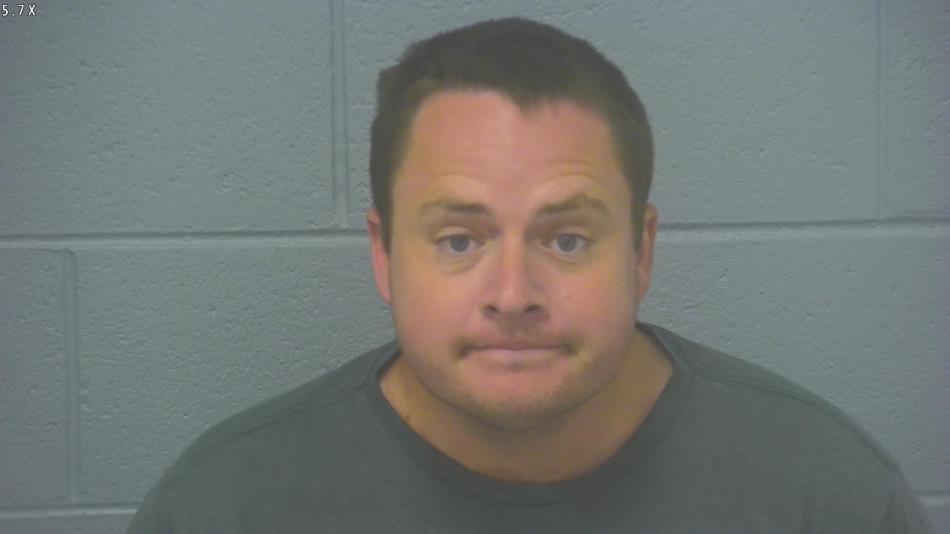 Arrest photo of PERRYMICHAEL  MCVEY