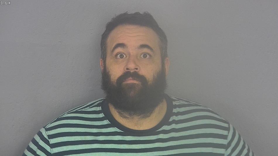 Arrest photo of PHILLIP MUGFORD