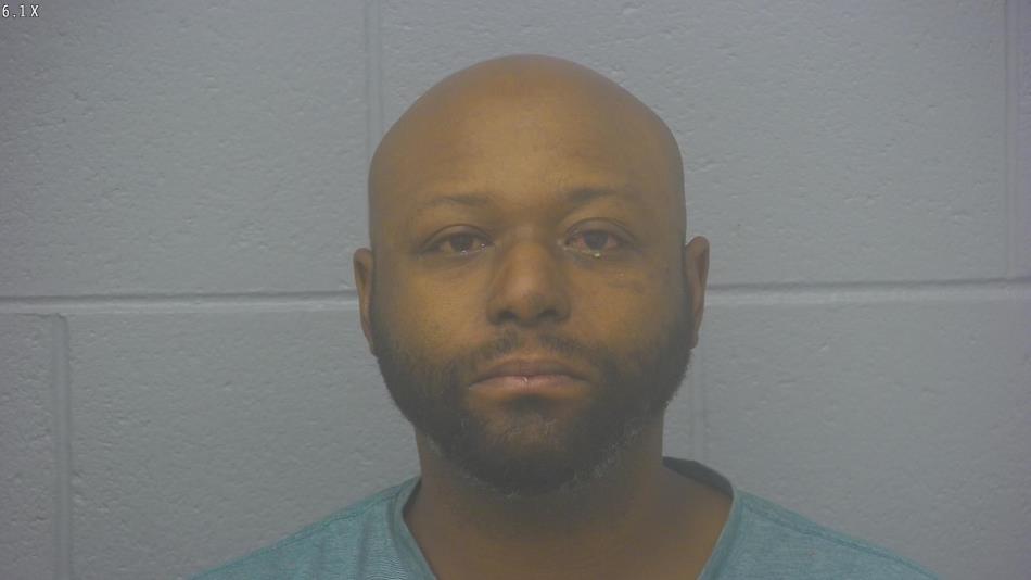 Arrest photo of QUINTON RAINEY