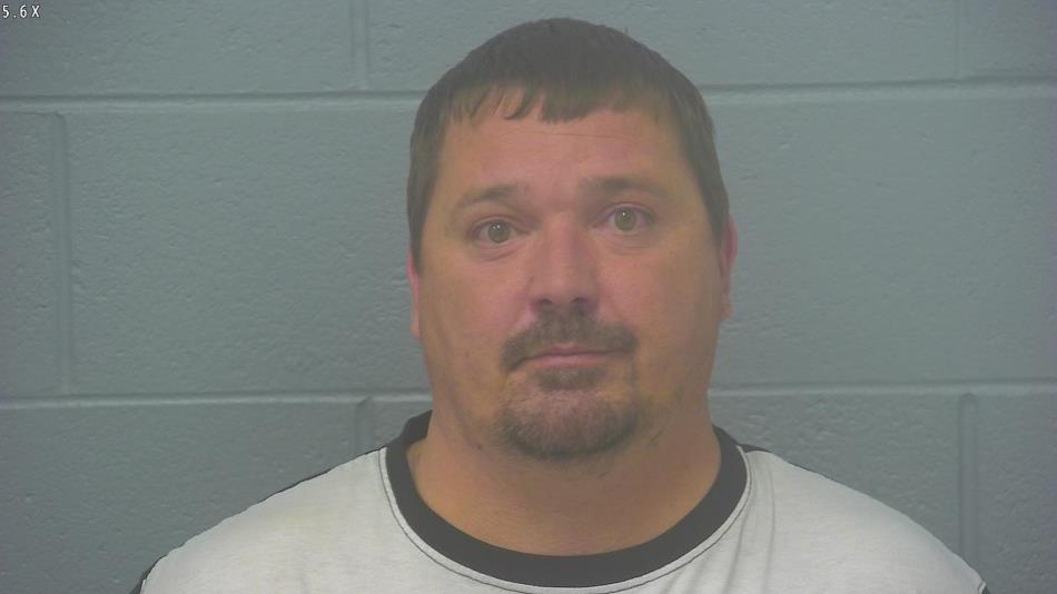 Arrest photo of QUINTON FINNERN
