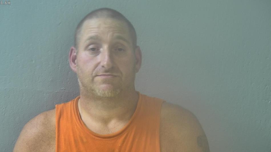 Arrest photo of RICHIE COMPTON