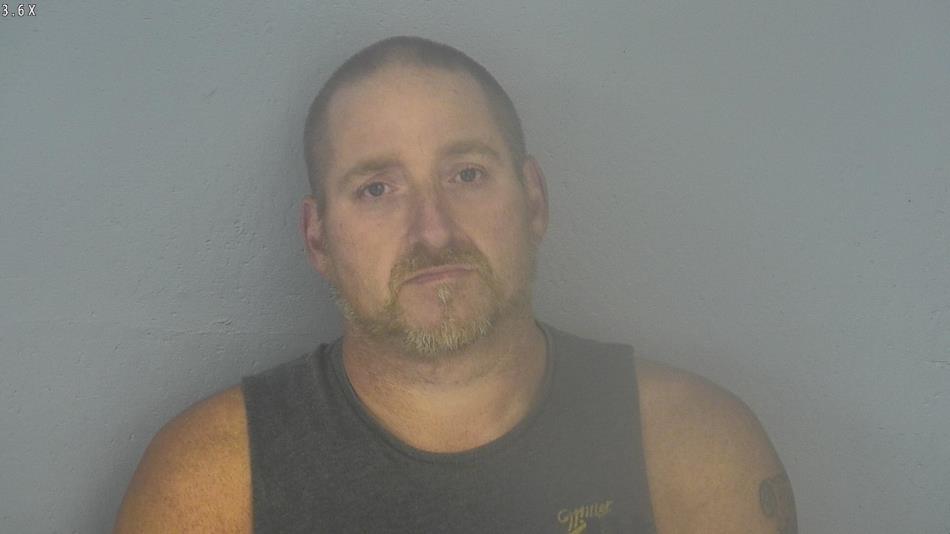 Arrest photo of RICHIE COMPTON