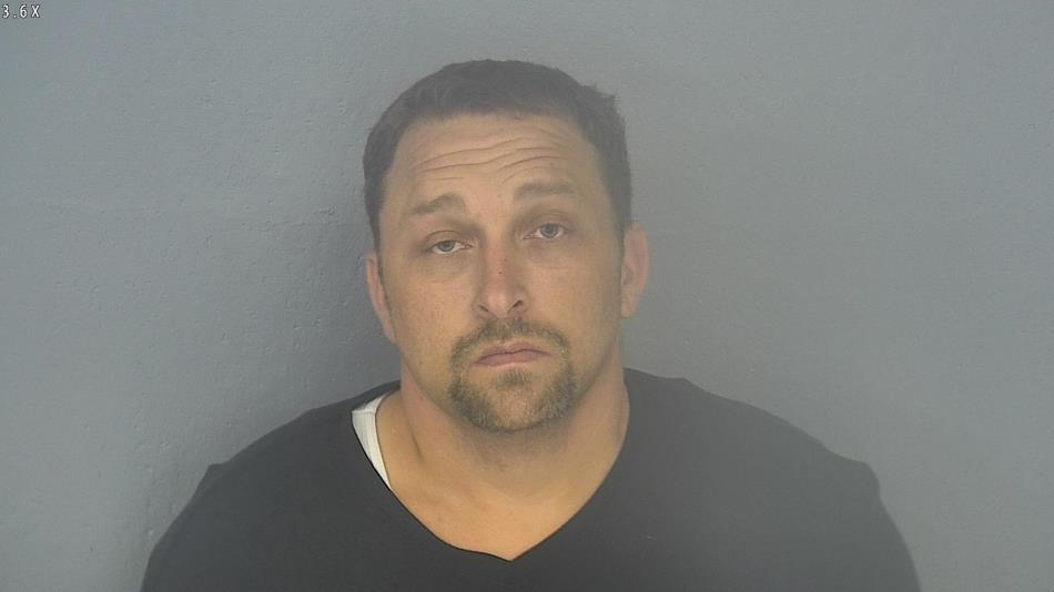 Arrest photo of ROBERT TINDLE