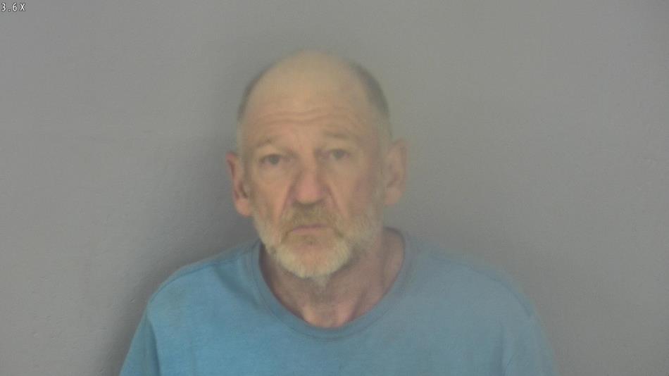Arrest photo of ROBERT MANTOR