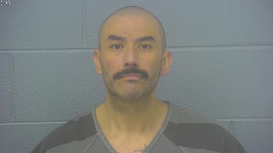 Arrest photo of ROBERTO VALENZUELA