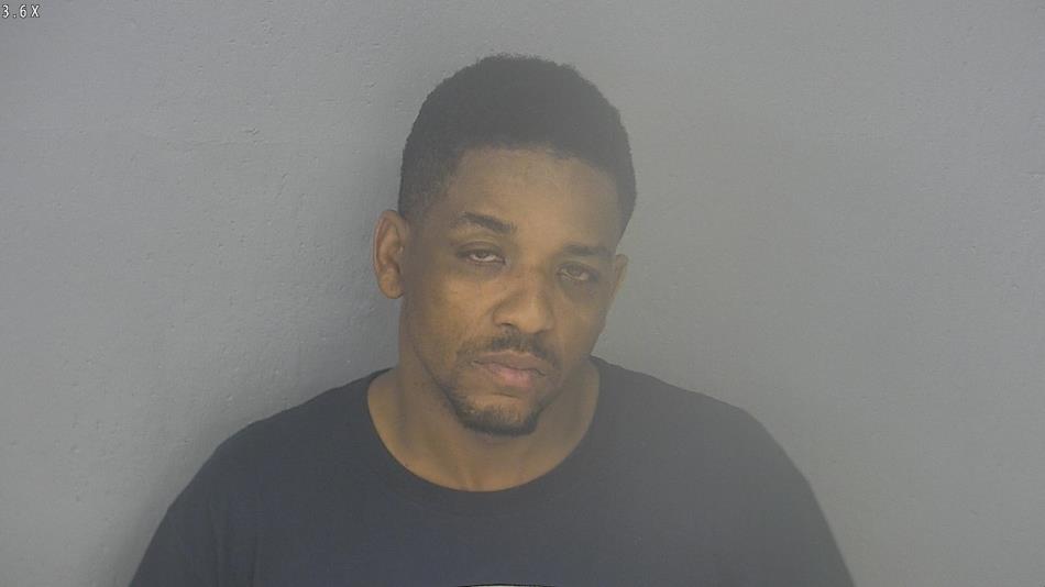 Arrest photo of RUSSELL GIVENS