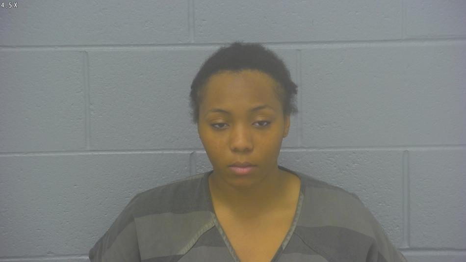 Arrest photo of SHANYA SHADE