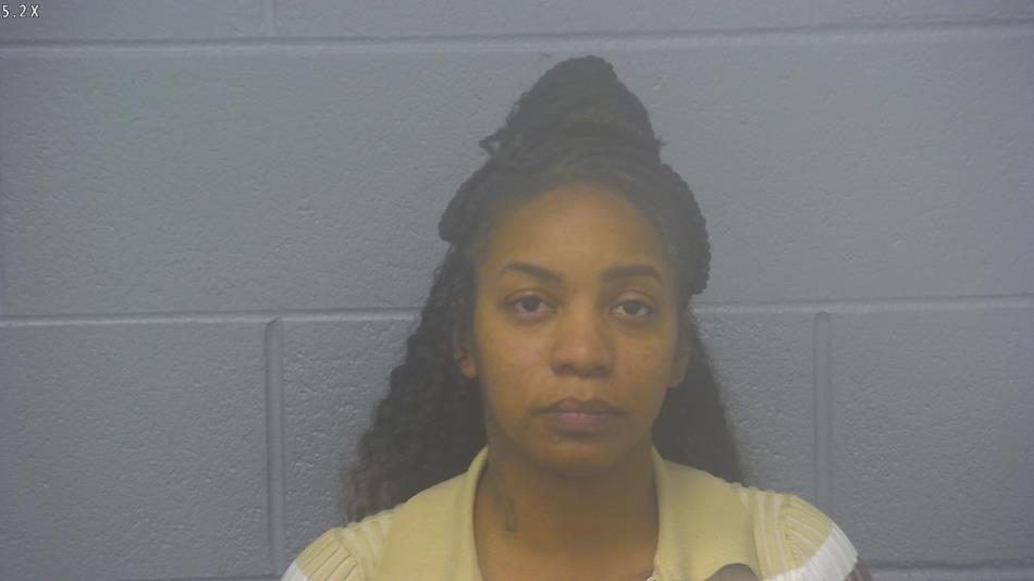 Arrest Photo of SHAUNTANONEY DAVIS , arrested on 10/2/2025