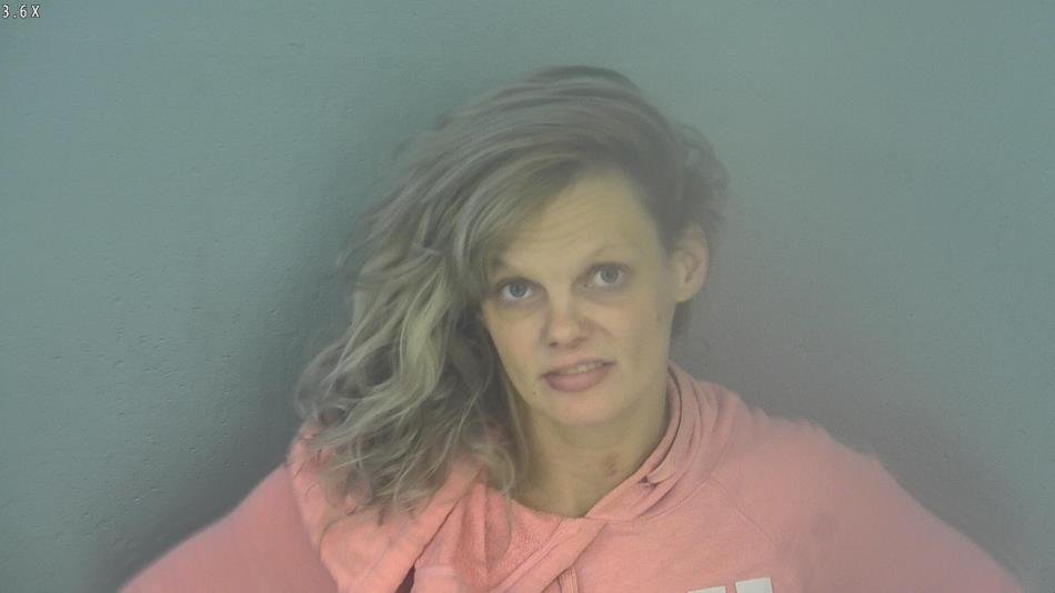 Arrest photo of SUMMER SLAVENS
