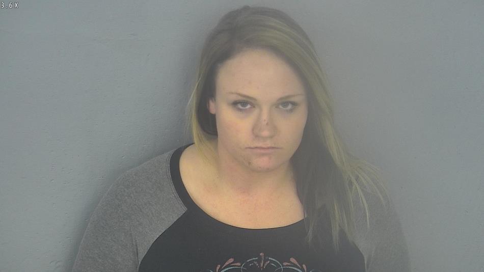 Arrest photo of TAYLOR  CUSTIS