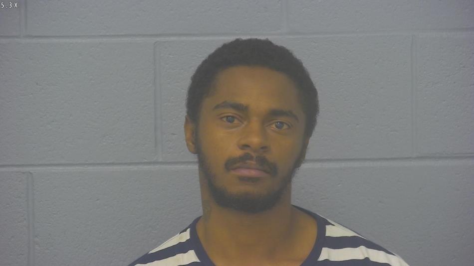 Arrest photo of TEVIN LUSTER