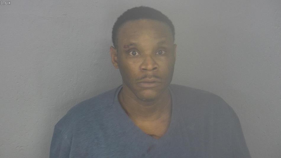 Arrest photo of THOMAS DAVIS