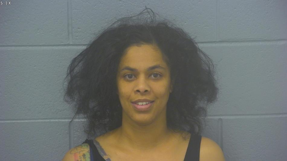 Arrest photo of TONISHA MANIER