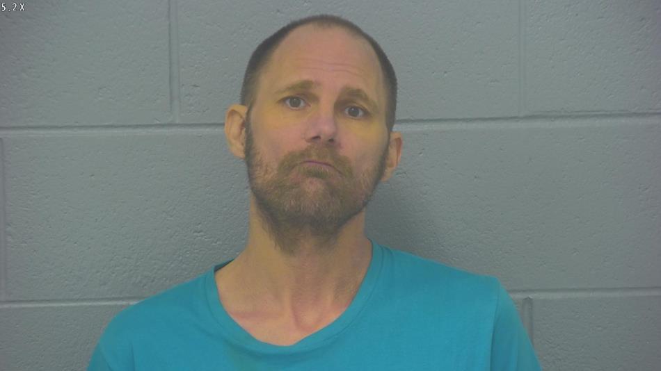 Arrest photo of TRAVIS GIESING