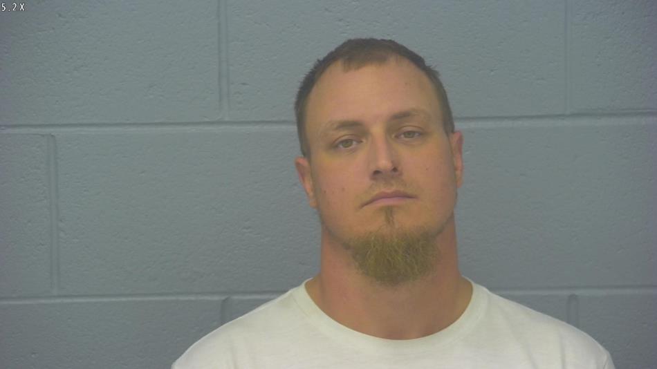 Arrest photo of TRAVIS GAER