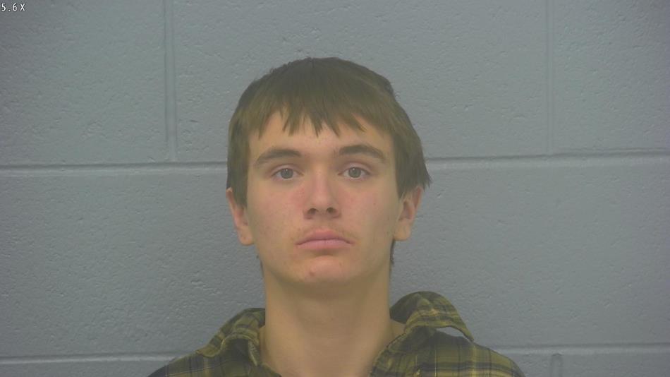 Arrest photo of TRISTEN MOORE