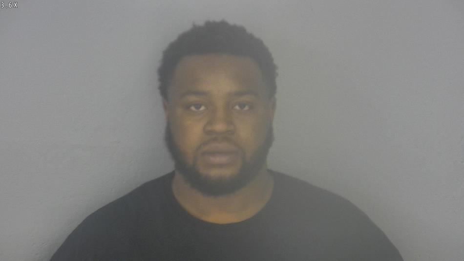Arrest photo of TYQUON DAUGHTRY