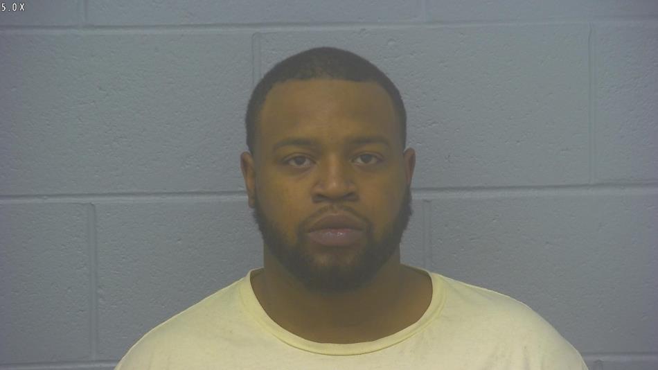 Arrest photo of TYQUON DAUGHTRY