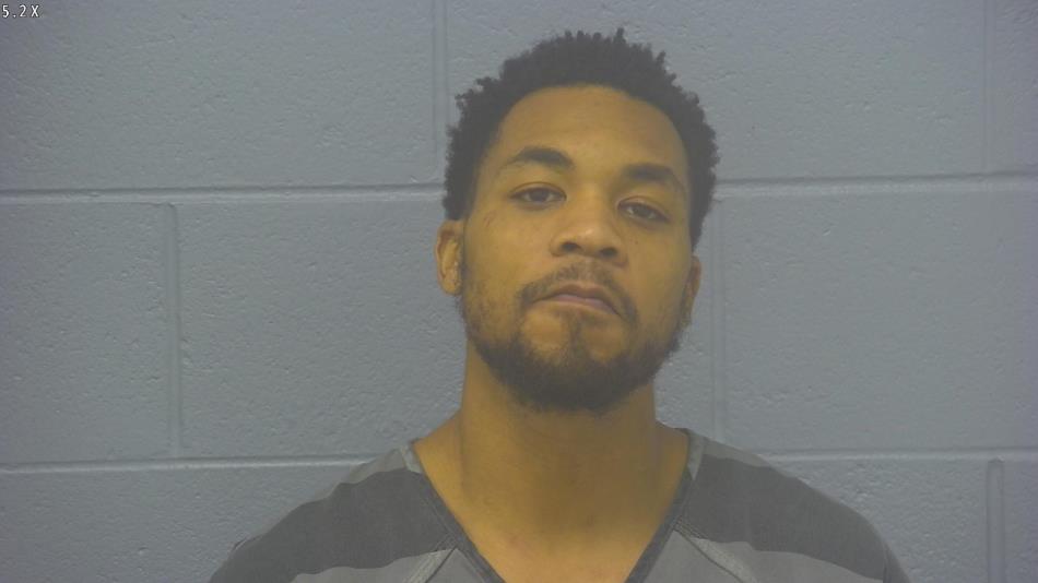 Arrest photo of TYRELL ROACH