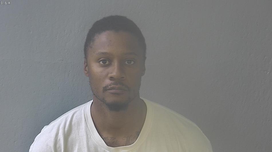 Arrest photo of UNEAL DAVIS