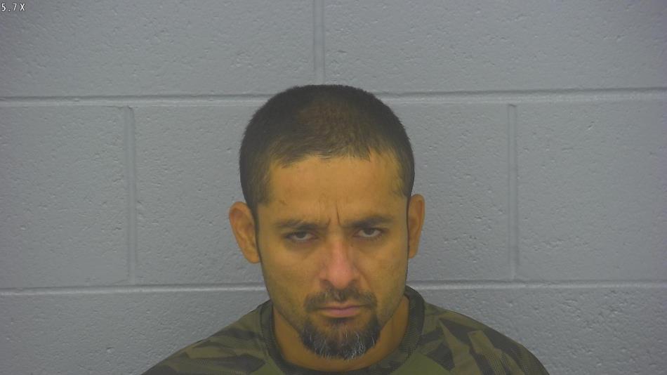 Arrest photo of VICTOR CHAVEZ