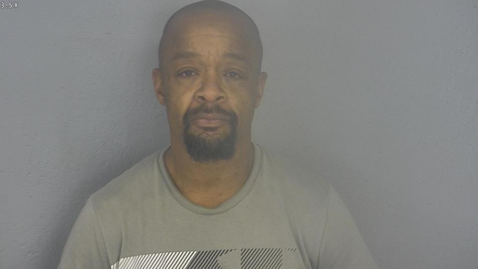 Arrest photo of WALTER BENYON